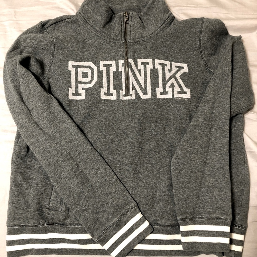 Quarter zip sweatshirt